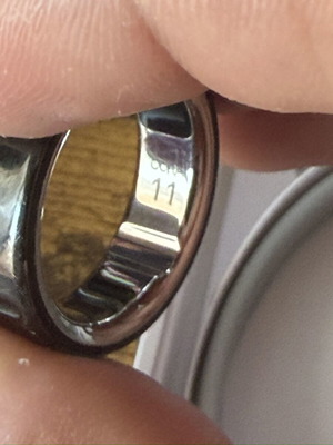 Oura Ring 4 μέγεθος 11 μεταχειρισμένο, μαύρο, με παρελκόμενα