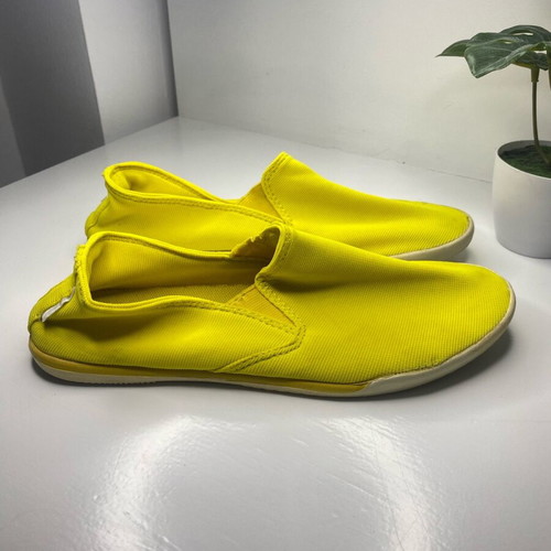 Slip on Patrol shoes used, size 36, yellow