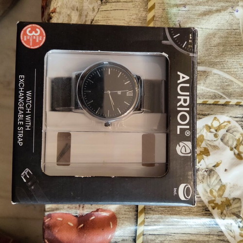 Auriol Quartz Watch black metallic bracelet like new