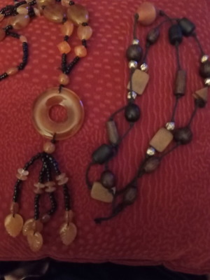 Necklaces autumn style with brown stones like new, set of 2