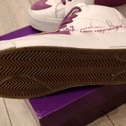 Nike SB Zoom Blazer Mid Edge Sneakers like new, white and purple