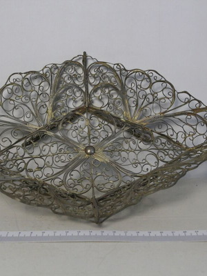 Wire vessel used
