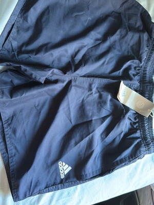 Μαγιό Adidas καινούργιο, νούμερο small, μαύρο