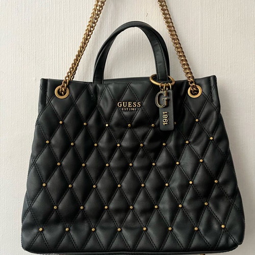 Guess shoulder bag black and gold like new