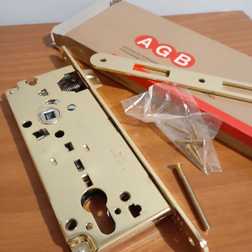 Lock new