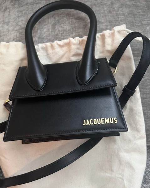 Jacquemus Le Chiquito