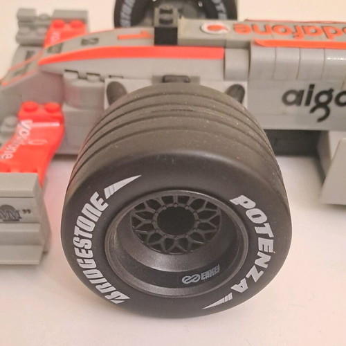 Vodafone McLaren Mercedes F1 Formula like new, assembled