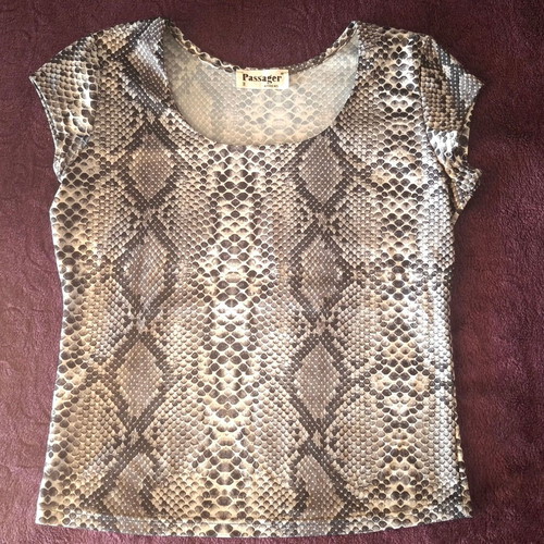 Passager Athens top with snake print, size M/L