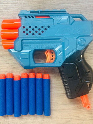 Nerf Elite 2.0 Trio with 7 darts like new