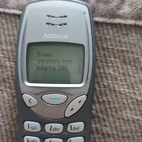 Nokia 3210 grey/silver vintage phone used