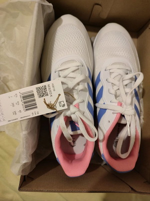 Adidas Nebzed K παιδικά αθλητικά παπούτσια, άσπρα και ροζ, μέγεθος 40