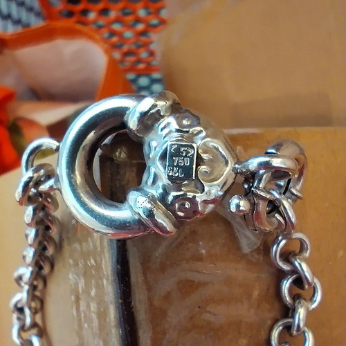 Bracelet 750 925 like new, gold and silver