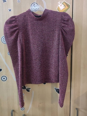 Purple lurex blouse with puffed sleeves new, size S