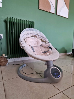 Relax baby chair like new