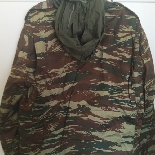 Military jacket No 8 (Large) waterproof with hood, authentic