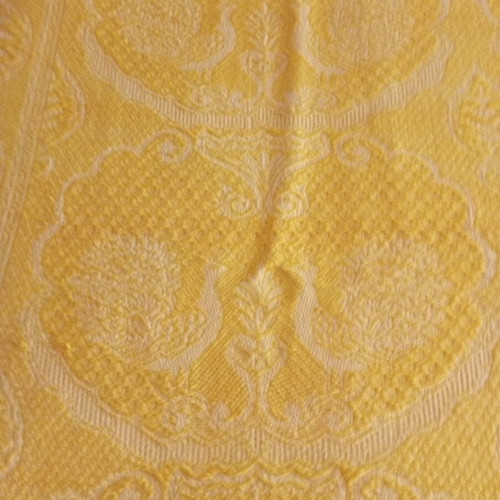Cotton blanket yellow like new