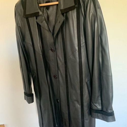 Leather coat like new, size L, black, from Constantinople