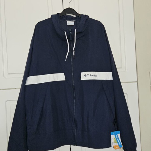 Columbia jacket new, waterproof and windproof, size XL, blue