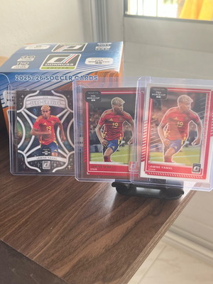 Lamine Yamal bundle like new Panini Donruss Road to the World Cup 25/26
