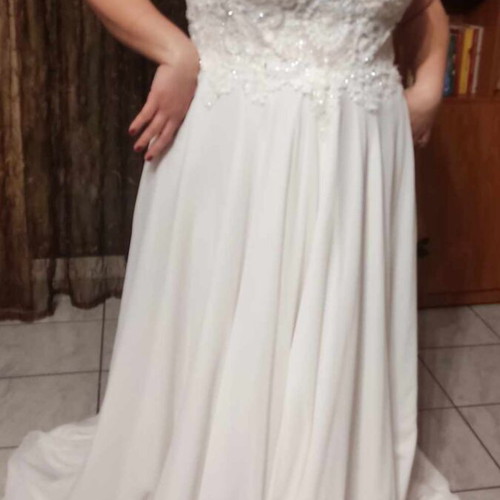 Elyssee wedding dress like new, white, sizes XL and XXL