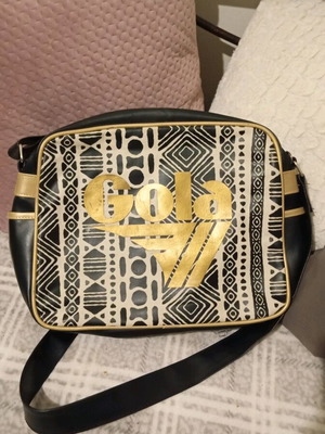 Gola crossbody bag like new, large
