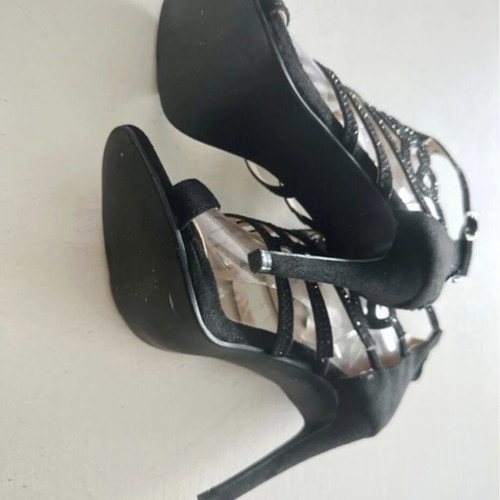 Black GoGo Shoes sandals with cut-out design, like new, size 37