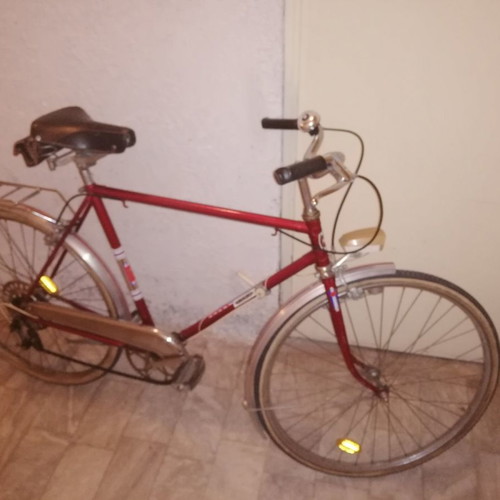 Eska 3-speed bicycle used, red city bike