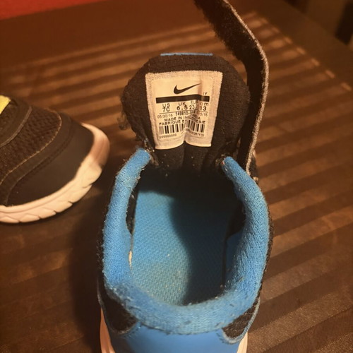 Tommy Hilfiger and Nike kids' sneakers used, sizes 24 and 23.5