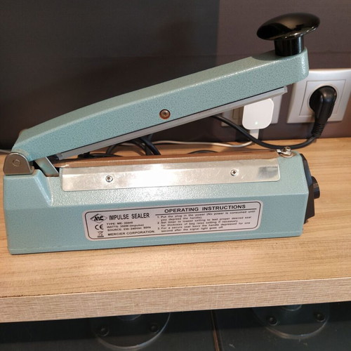 Impulse sealer used 30cm and 350W