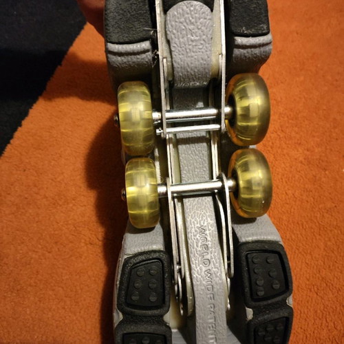 Quad Rollers four-wheelers like new, size 43