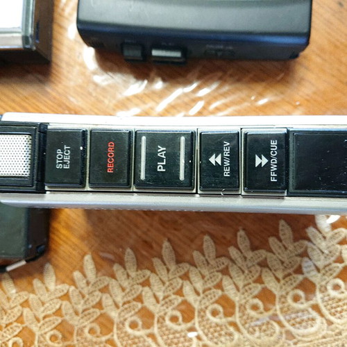 Cassette players used, pack of 4 with functional issues