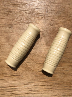 Vintage white handlebar grips with design for classic bicycles new pair
