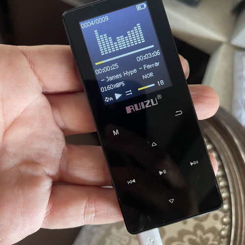 Ruizu D51 Aesthetic Edition MP3 MP4 Player Bluetooth 8GB