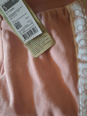 Benetton velour tracksuit for girls new with tags, pink, size S