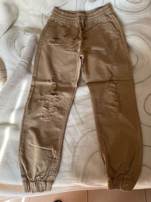 Bershka παντελόνι μεταχειρισμένο Small μπεζ με λάστιχο στη μέση και αστράγαλο