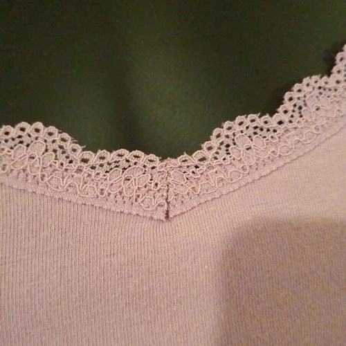 Marks and Spencer sleeveless top with elastic lace, light lilac