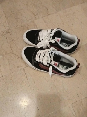 Αθλητικά παπούτσια Vans Knu Skool unisex νούμερο 43 σαν καινούργια