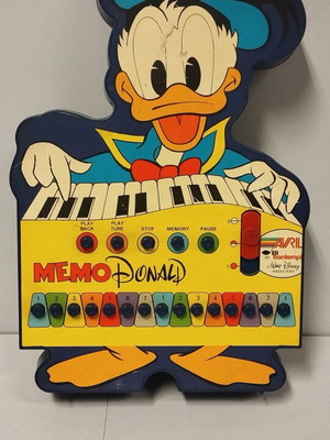 Vintage παιδικό ηλεκτρονικό παιχνίδι Memo Donald μεταχειρισμένο