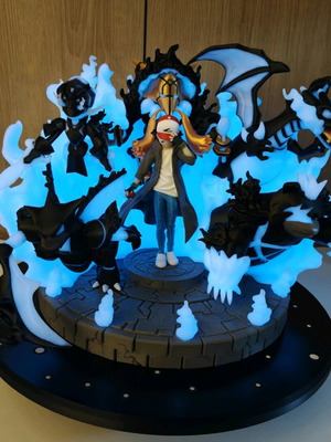 3D Pokémon Master to Shadow Monarch figure new with glow in dark