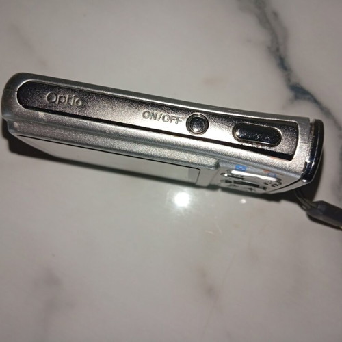 Pentax Optio M40 camera like new for parts or repair