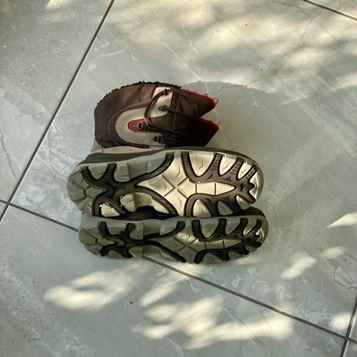 Winter boots snow boots size 44 like new