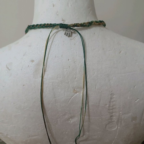 Macrame necklace with agate new, handmade