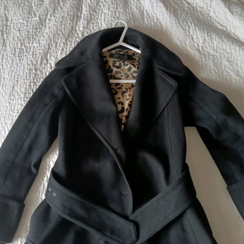 Black women's Zara coat used, size small, long with belt