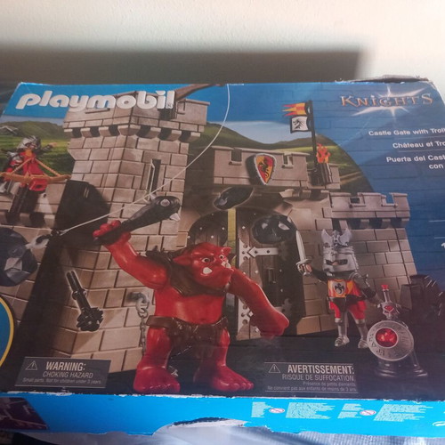 Playmobil Knights and Pirates sets 70224 and 70414