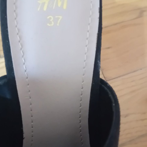 H&M black platform sandals size 37