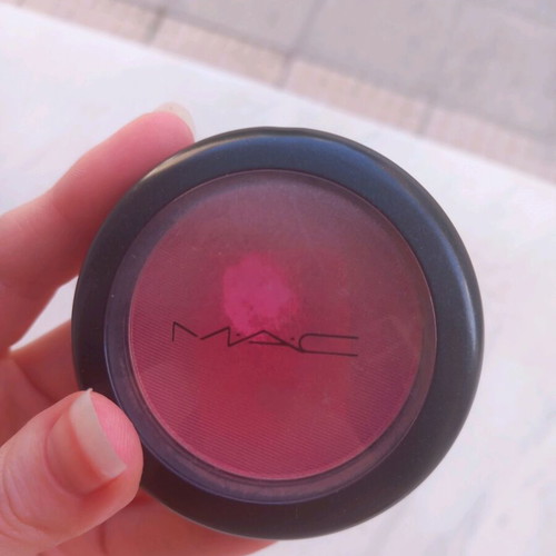 Mac blush, shade Fashion Frenzy, discontinued