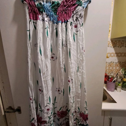 Dress M, L like new, white with patterns