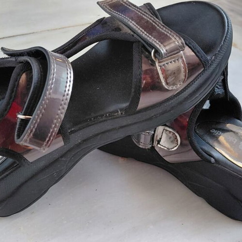 Women's platform sandals, black, size 38, patent leather with scratches