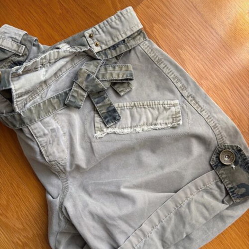 Bershka Khaki Shorts XS Like New