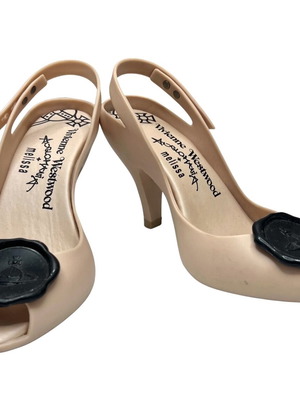 Vivienne Westwood Anglomania x Melissa beige heels
